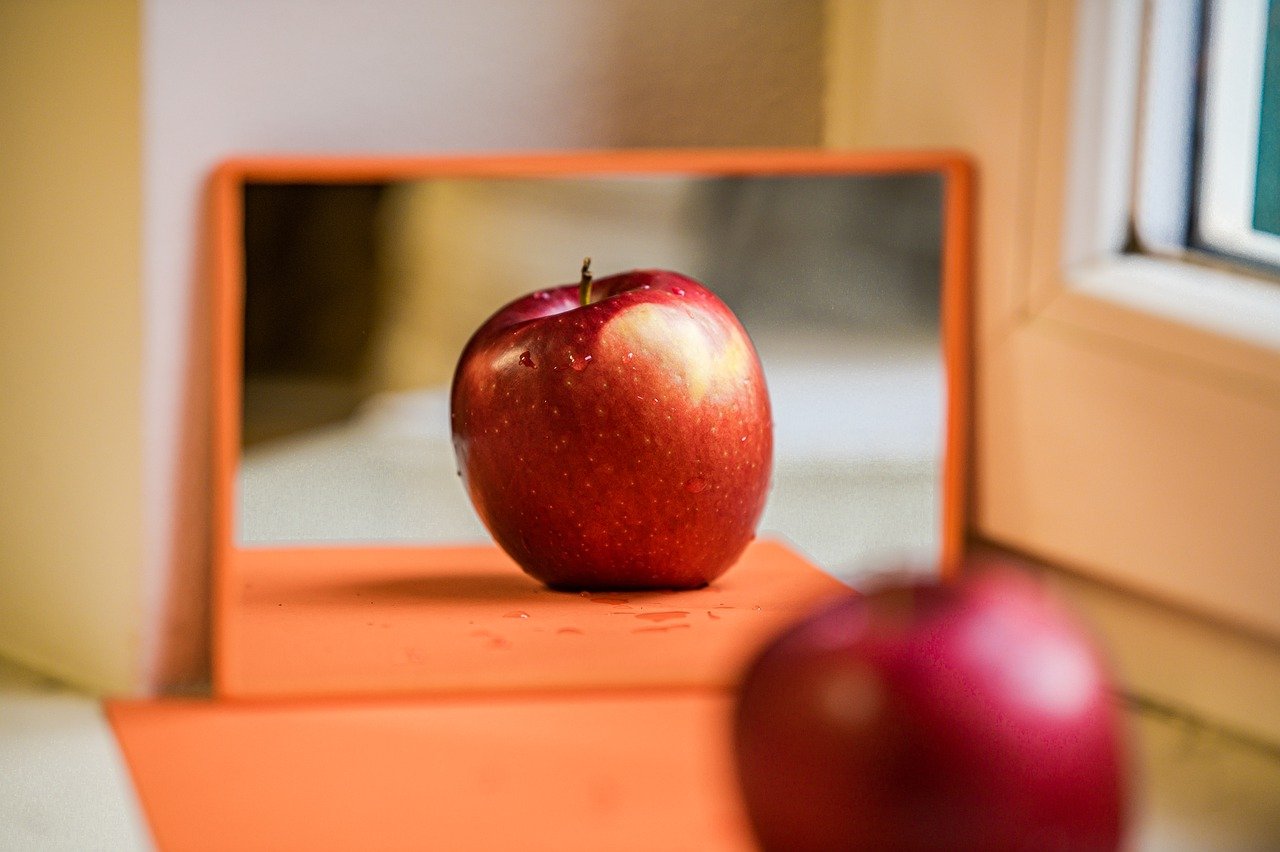 How to Paint a Still Life Fruit Bowl